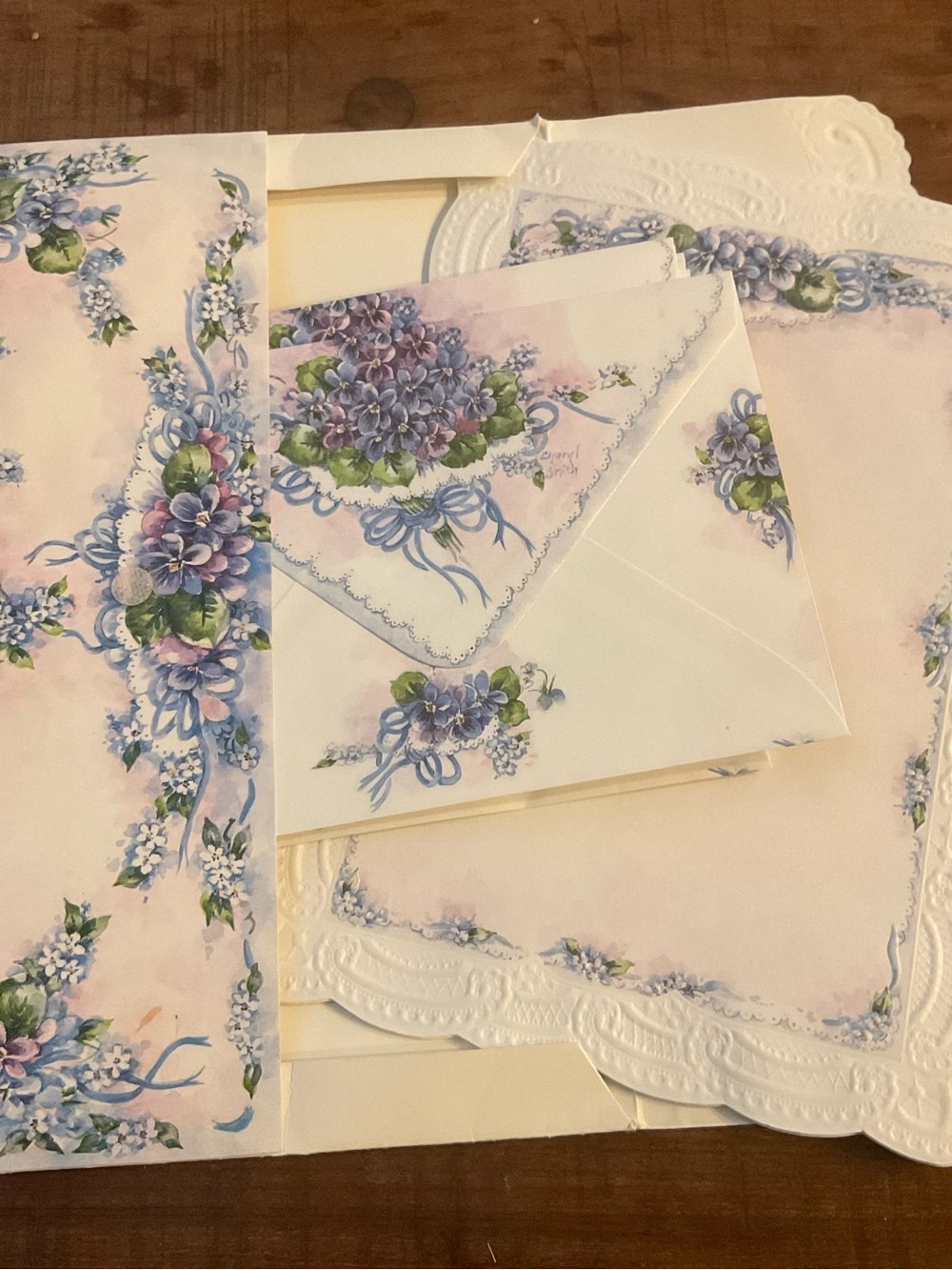 Assorted Note Card and Stationary Bundle - Picture 2 of 8